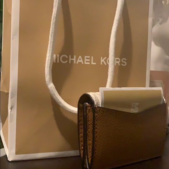 Michael kors wallet - Picture 2 of 3
